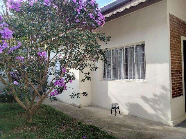 Casa para Venda em Taubaté, Parque São Luís, 3 dormitórios, 1 banheiro, 3 vagas