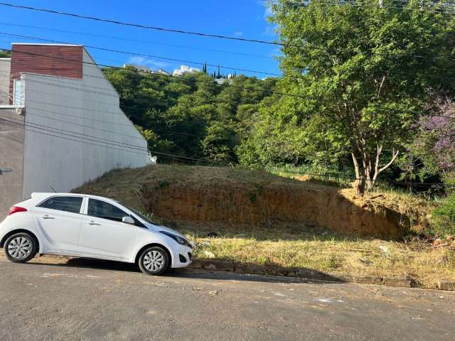 Terreno à venda no Belvedere, Governador Valadares , 384 m2 por R$ 460.000