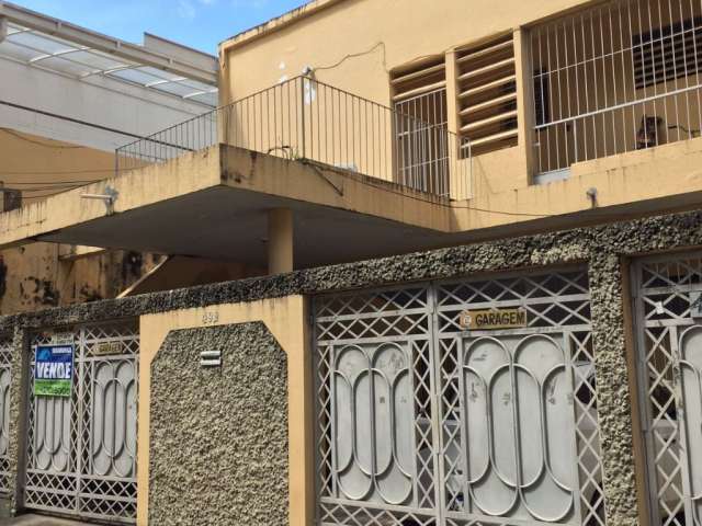 Casa com 4 quartos à venda na Rua Dom Pedro 2, Centro, Governador Valadares, 1040 m2 por R$ 2.100.000