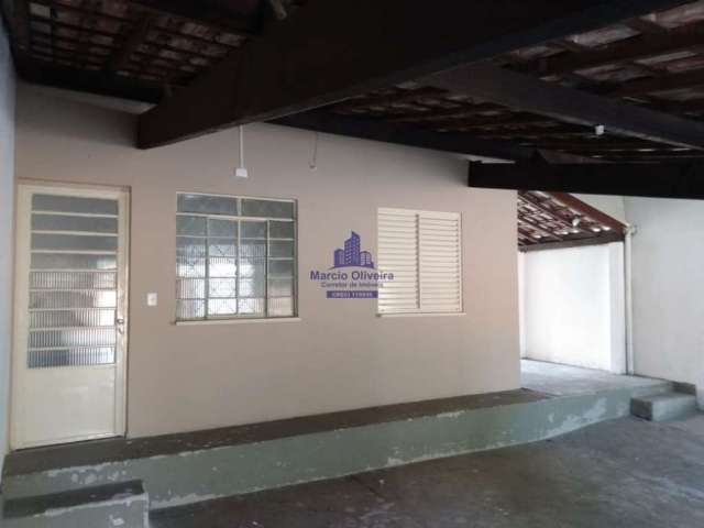 Oportunidade imperdível: Casa à venda em Taubaté-SP, Sitio Santo Antonio! 2 quartos, 1 sala, 1 banheiro, 2 vagas, 80m².