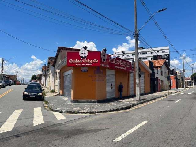 Excelente oportunidade de locação de ponto comercial na Vila São José, Taubaté-SP: 2 salas, 2 banheiros, 60m² de área!