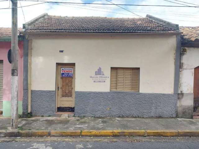 Casa para reforma Santa Luzia