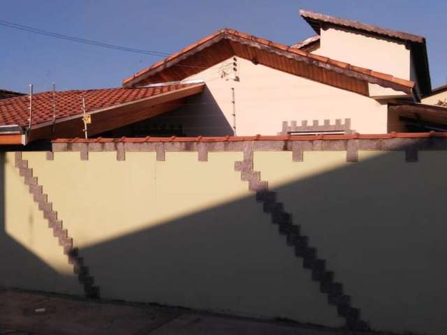 Casa 3 dormitórios - Vila