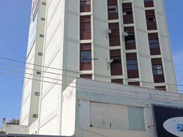 Apartamento Locação Centro de Taubaté, Três dormitórios.