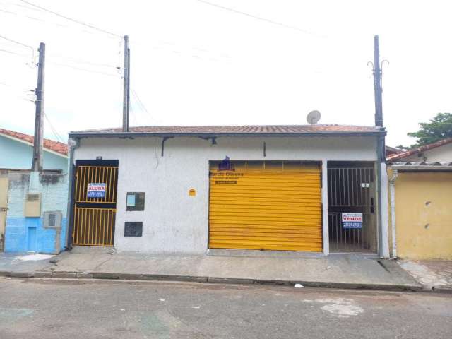 Casa comercial e residencial no CECAP