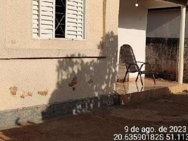 Casa à venda 3 Quartos, 1 Vaga, 10M², JARDIM JANDAIA, PEREIRA BARRETO - SP