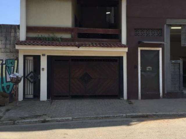 Excelente Casa para Locação  com 180 metros  com 3 dormitórios, 2 Vagas,  Portal dos Gramados, Guar