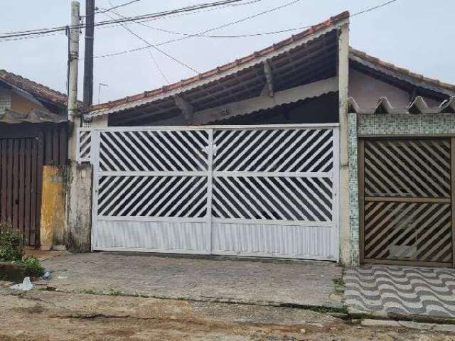 Casa à venda 4 Quartos, 2 Vagas, 10M², MARACANA, PRAIA GRANDE - SP