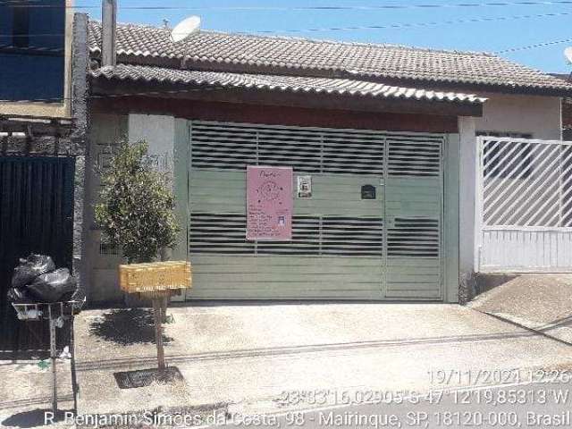 Casa à venda 2 Quartos, 2 Vagas, 10M², LOT JARDIM VITORIA, MAIRINQUE - SP