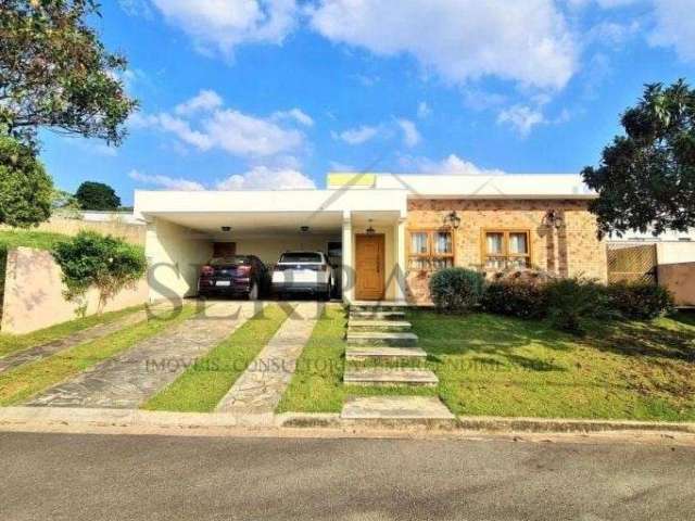 Casa em Condomínio de Alto Padrão em Picollo Villaggio, Louveira-SP: 3 Quartos, 3 Suítes, 2 Salas, 4 Banheiros, 4 Vagas, 235m².