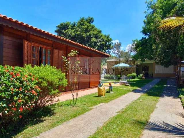 Imperdível: Casa em condomínio de luxo com 6 quartos e 3 suítes em São Joaquim, Vinhedo-SP - 256m² - Agende sua visita!