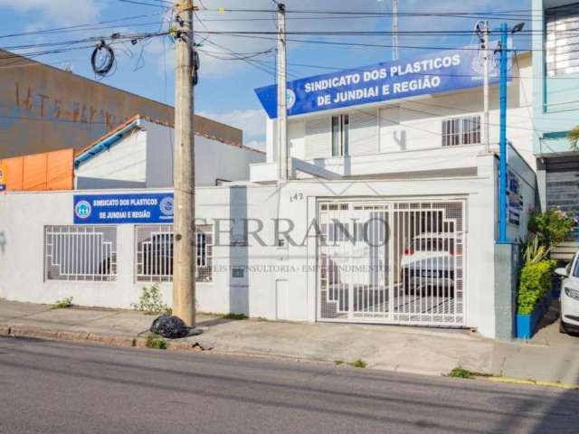 Casa comercial à venda em Jundiaí-SP, Vila Vianelo: 3 quartos, 1 suíte, 3 salas, 2 banheiros, 4 vagas de garagem, 279,00 m².