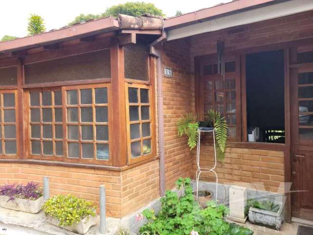 Casa em Condomínio para Venda em Teresópolis, Cascata do Imbuí, 2 dormitórios, 1 banheiro