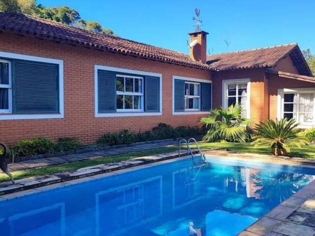 Casa em Condomínio para Venda em Teresópolis, Agriões de Dentro, 4 dormitórios, 1 suíte, 2 banheiros, 4 vagas