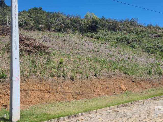 Lote em Condomínio Fechado para Venda em Teresópolis, Albuquerque