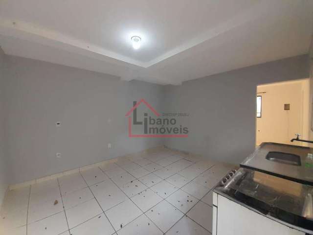 Casa com 1 quarto para alugar na Chácara Belvedere, Campinas , 40 m2 por R$ 1.700