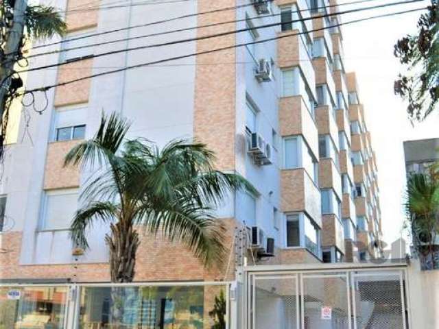 Excelente apartamento 2 dormitório com 1 suíte, ensolarado, semimobiliado, living 2 ambientes, splits, banheiro social, terraço aberto, área de serviço separada, cozinha com churrasqueira, vaga dupla 