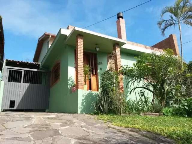 Casa Residencial no bairro Partenon