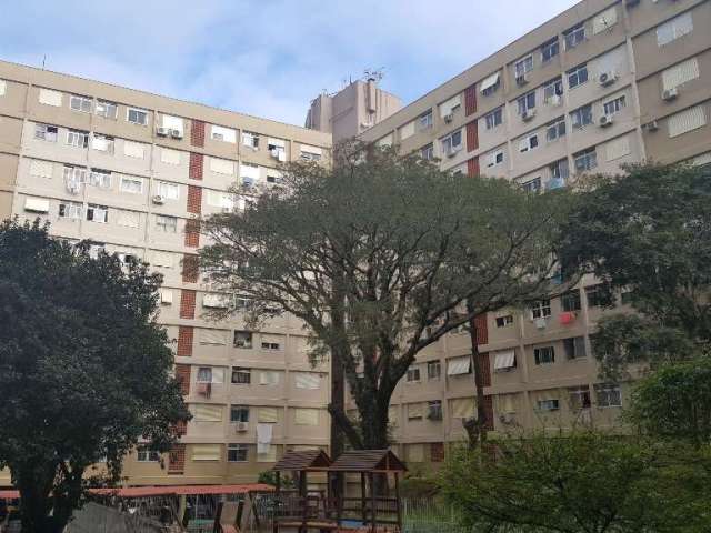 Apartamento de 2 dormitórios no bairro Santo Antônio