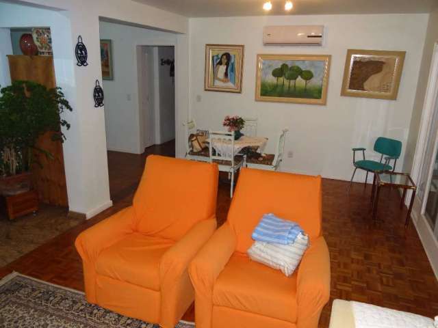 Apartamento 3 dormitórios