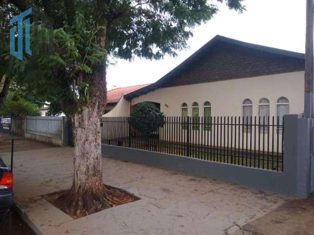 Casa à venda em Maringá, Jardim São Silvestre, com 4 quartos, com 177.85 m²