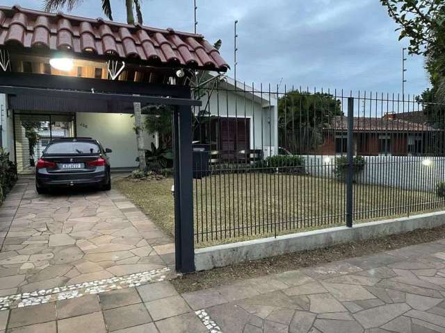 Casa 3 Quartos á venda com 127 m² bairro Niterói - Canoas