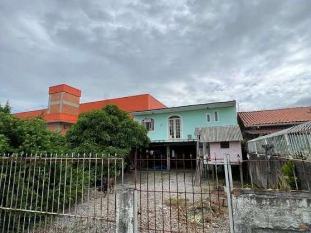 Casa com 4 quartos à venda em Rio Caveiras, Biguaçu  por R$ 460.000