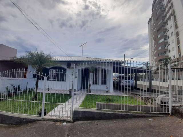 Casa com 4 quartos para alugar no Jardim Cidade de Florianópolis, São José  por R$ 5.000