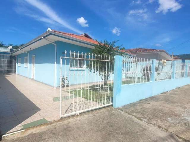 Casa com 3 quartos à venda no Bom Viver, Biguaçu  por R$ 650.000