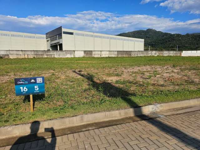 Terreno comercial à venda em Deltaville, Biguaçu  por R$ 930.000