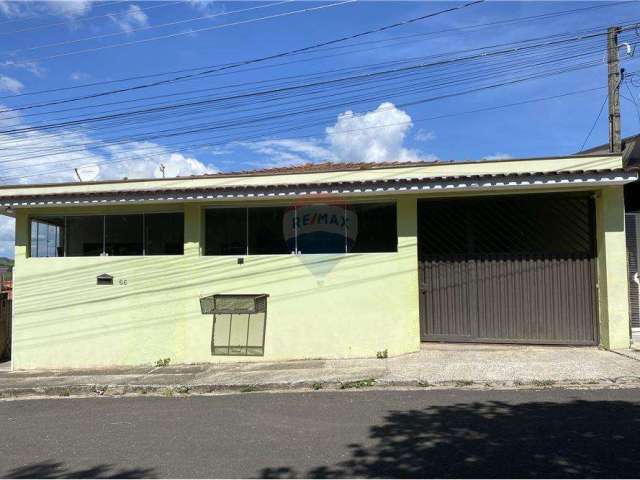 Sobrado para investimento, 3 casas, 7 quartos, 573,30 m2 - oportunidade!!!