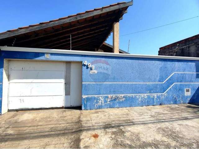 Casa com Piscina à Venda em Jardim Chaparral -Mogi Guaçu - SP