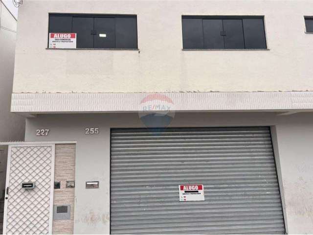 Ponto Comercial 140m² - Vila São Carlos: Reformado, Localização Estratégica e Aluguel Atraente!