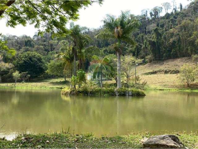 Propriedade Rural com Poço Artesiano de 60 mil litros/hora de Água mineral / Fonte em Lindóia