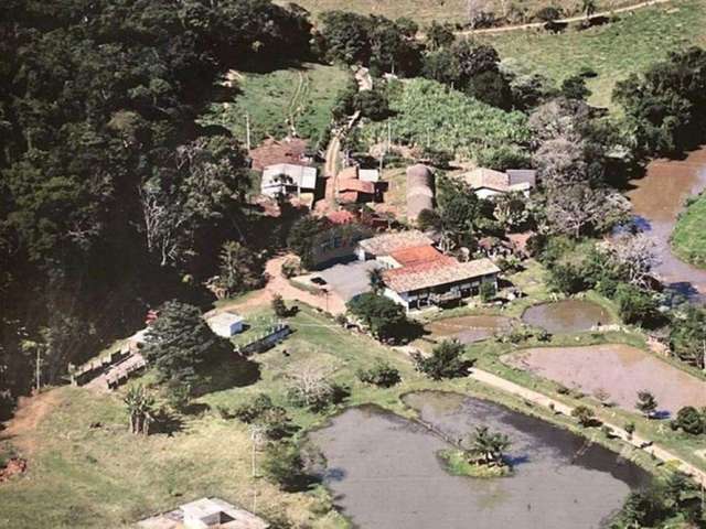 Propriedade Rural com Poço Artesiano de 60 mil litros/hora de Água mineral / Fonte em Lindóia