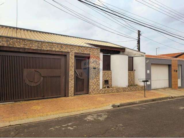 Vende-se Casa Jd. Santa Marta - Mogi Guaçu/SP