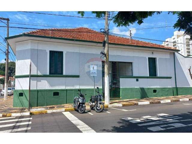 Casa para locação com 3 dormitórios no Centro, Mogi Mirim-SP