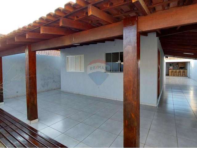 Casa à venda em Mogi Guaçu - Jd. São José - AC: 169m² - 2 quartos (1 suíte)