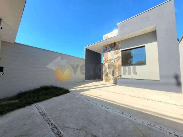 Casa com 2 quartos, 61m², à venda em Caraguatatuba, Golfinho