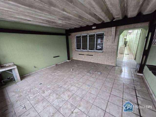 Casa com 2 Quartos para alugar no Boqueirão em Praia Grande/SP