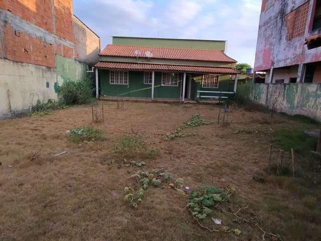 'Excelente Oportunidade: Imóvel com 4 Casas em Unamar - Ideal para Investimento!'