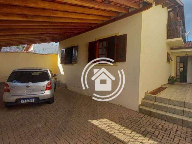 Casa com 3 dormitórios à venda, 185 m² por R$ 670.000,00 - Jd Holiday - São Pedro/SP