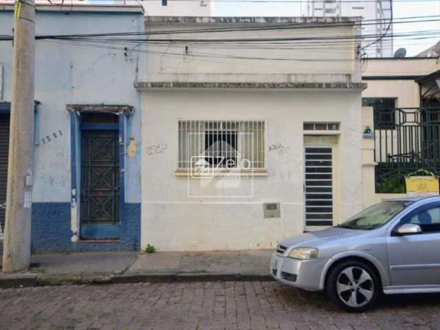 Casa à venda no Cambuí em Campinas.