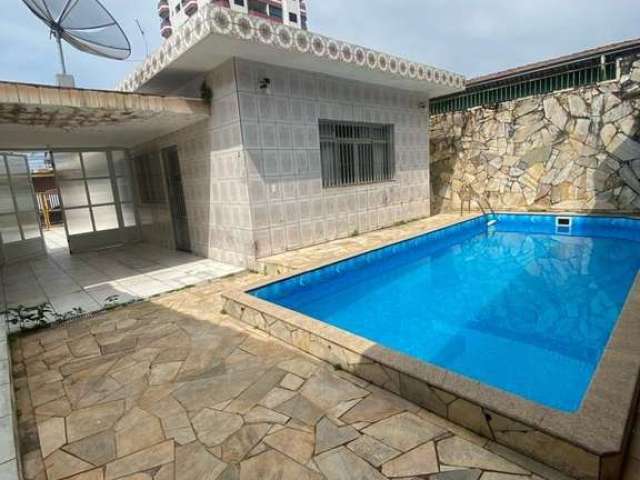 Casa com 2 quartos à venda na Cidade Ocian, Praia Grande  por R$ 750.000