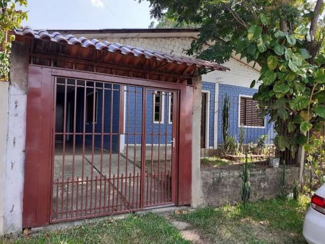 Casa de 110 m², com 03 dormitórios, para venda