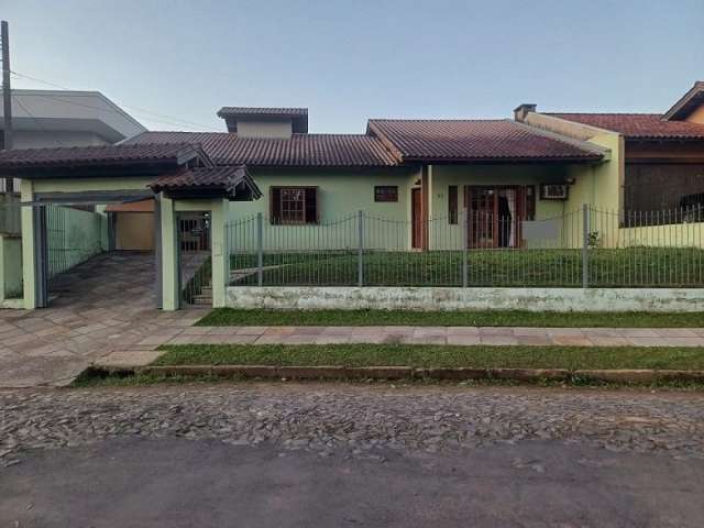 Casa de 184 m², com 03 dormitórios, para venda