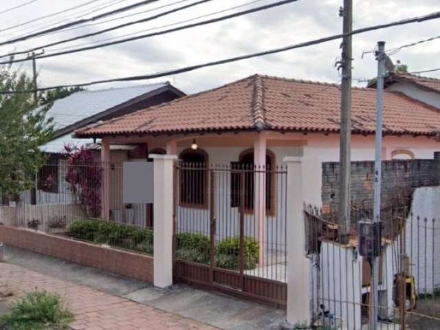 Casa de 170 m², com 02 dormitórios (sendo um deles uma suíte), para venda