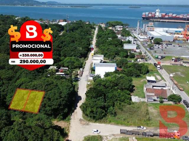 Dois terrenos localizados no bal.santa terezinha- proximos ao porto de itapoá. valor promocioal de **r$ 330.000,00 por r$ 290.000,00**