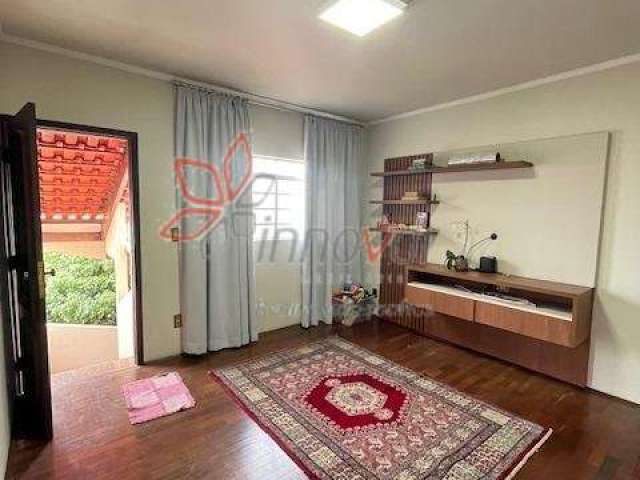 Casa, Sobrado a venda na Avenida Castelo Branco- Bauru-SP