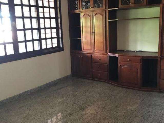 Sobrado com 5 dormitórios à venda, 450 m² por R$ 1.300.000,00 - Jardim Paulista - Bauru/SP